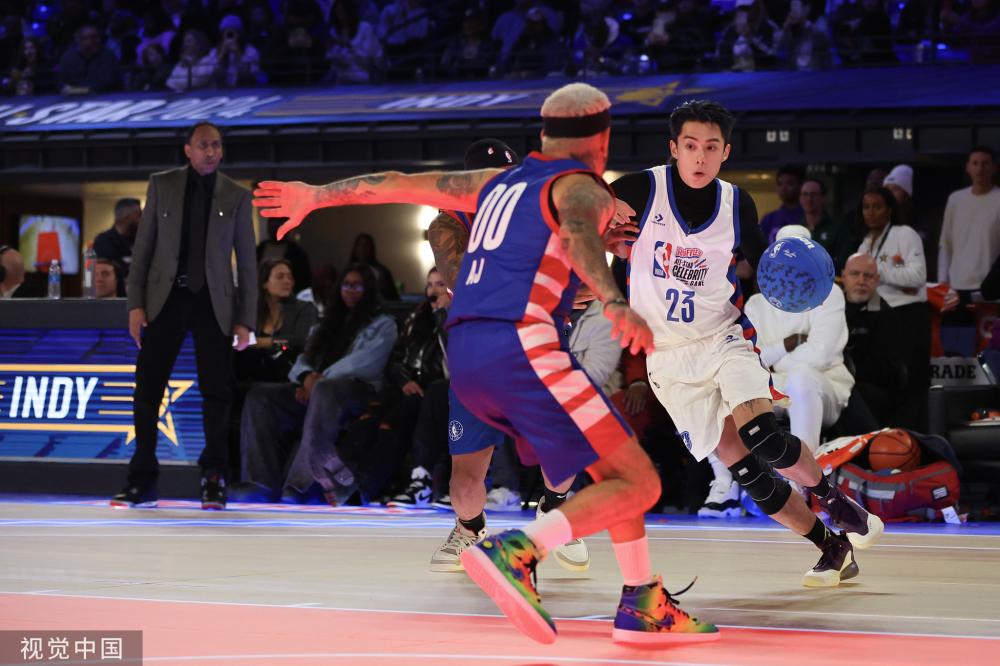 队的默契配 队的默契配