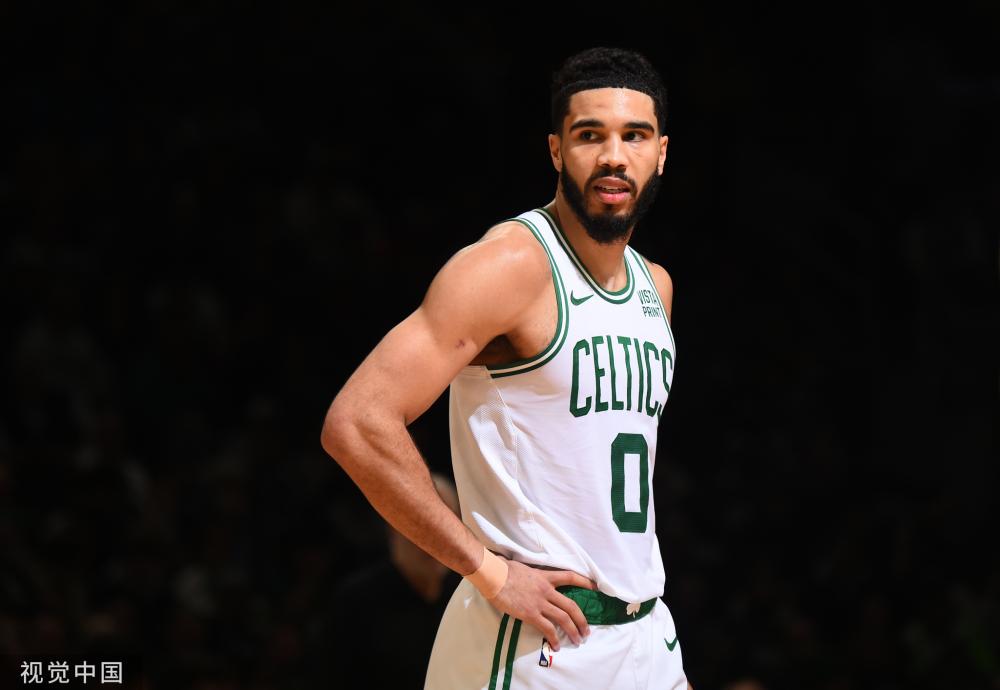 转会市场的 转会市场的